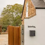 Staxton Coach House Dog Friendly With Garden * Scarborough