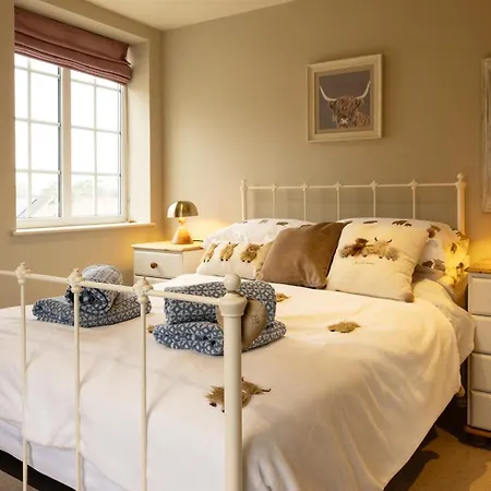 Staxton Coach House Dog Friendly With Garden