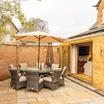Staxton Coach House Dog Friendly With Garden